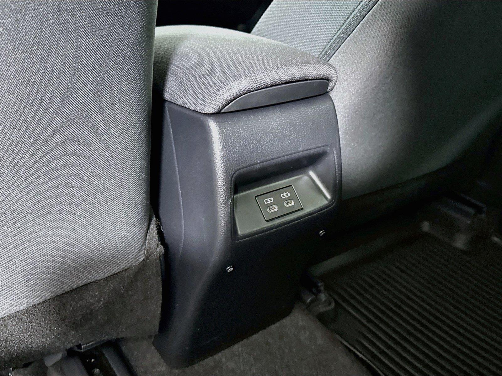2026 Toyota Corolla LE photo 31