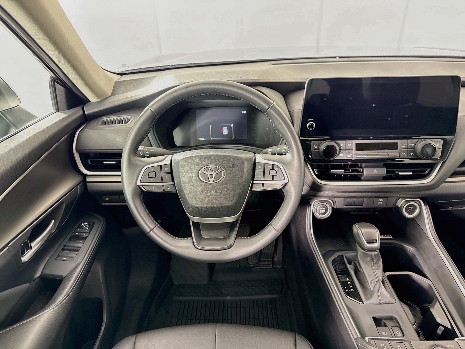 2026 Toyota Grand Highlander XLE photo 32