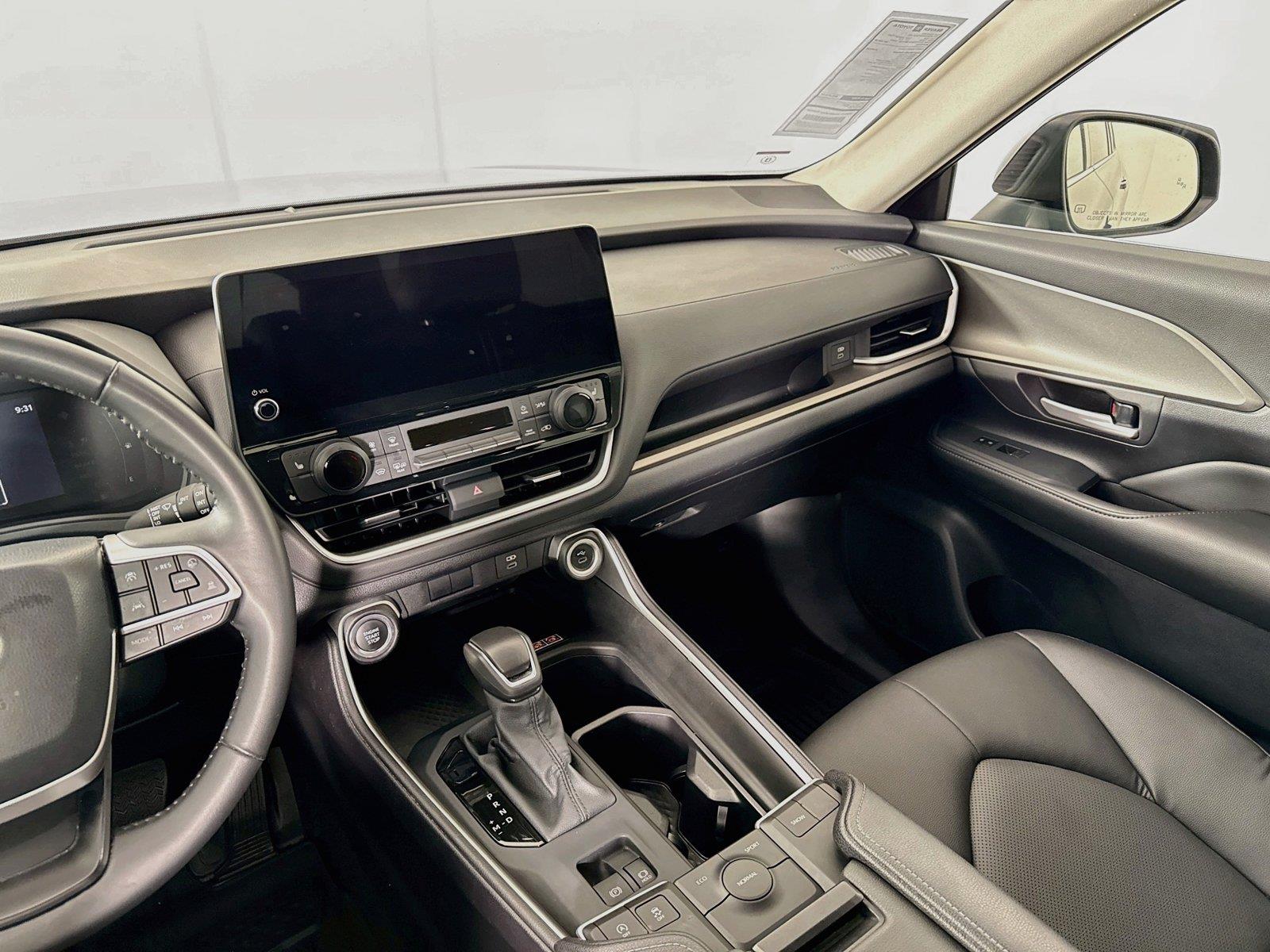 2026 Toyota Grand Highlander XLE photo 33