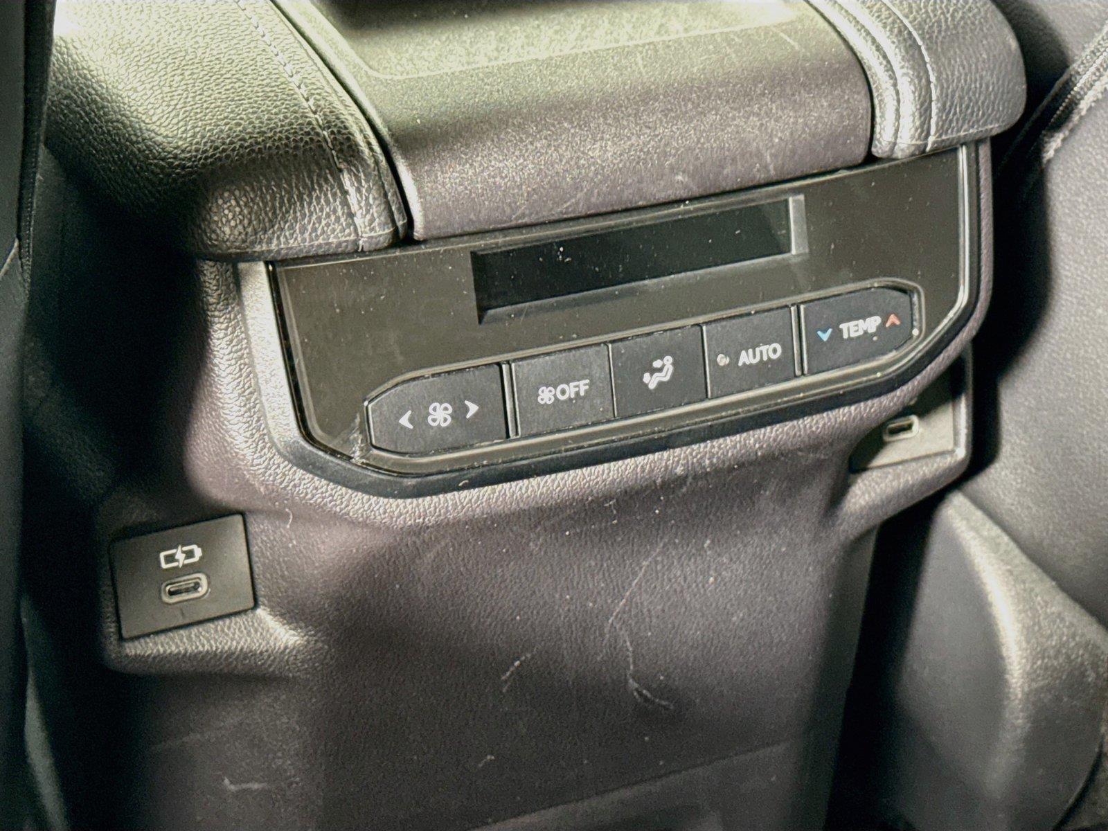 2026 Toyota Grand Highlander XLE photo 37