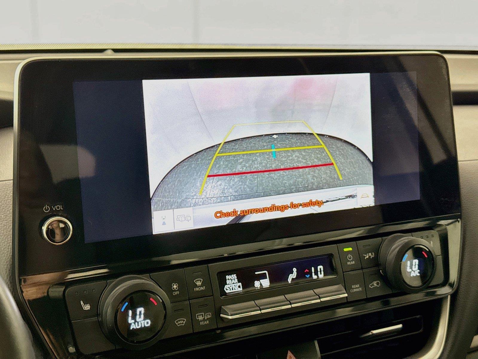 2024 Toyota Grand Highlander XLE photo 24