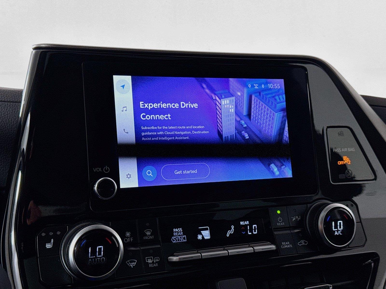 2025 Toyota Highlander XLE photo 6