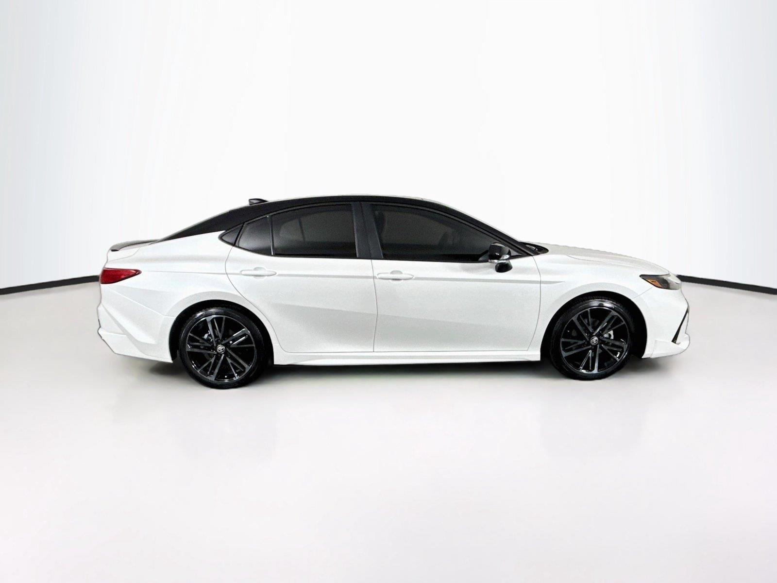2025 Toyota Camry XSE photo 10