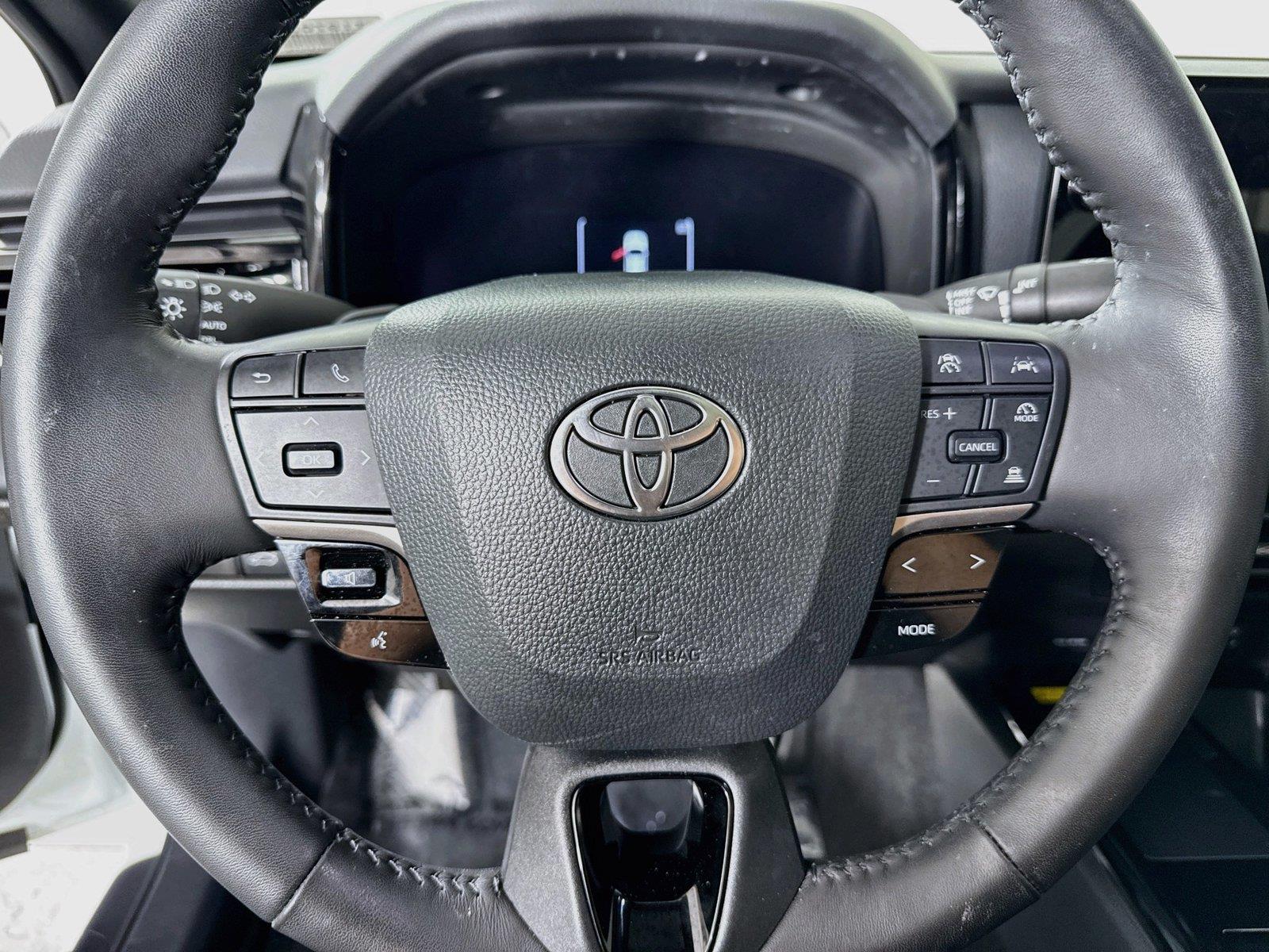 2025 Toyota Camry XSE photo 16