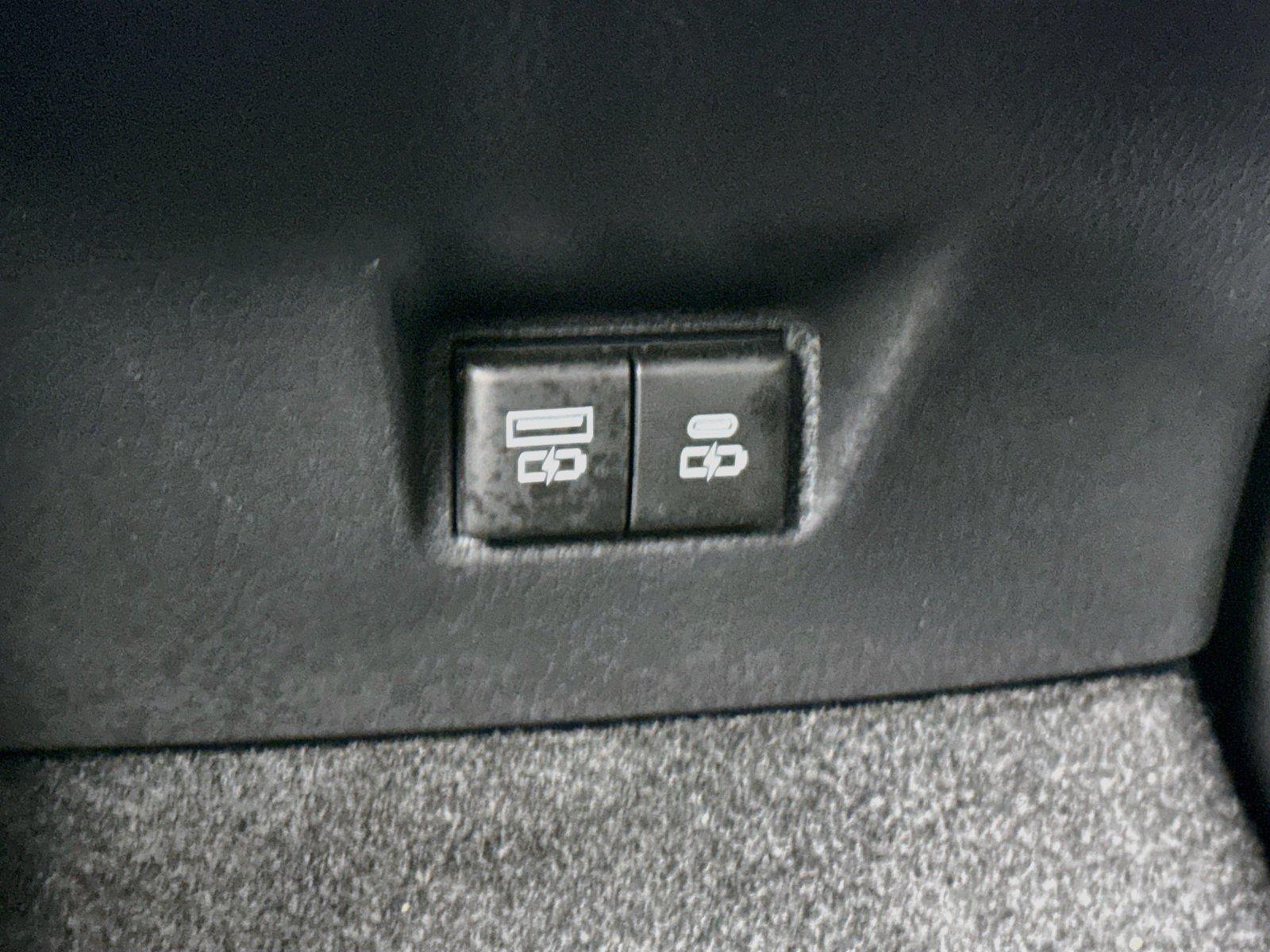 2025 Toyota Camry XSE photo 39