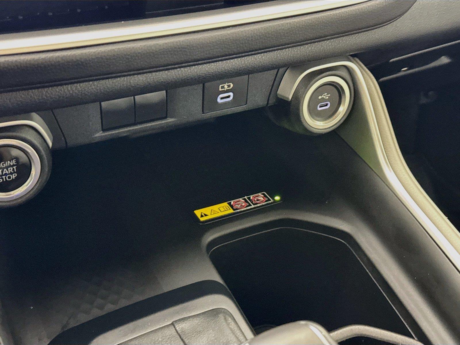 2024 Toyota Grand Highlander XLE photo 27