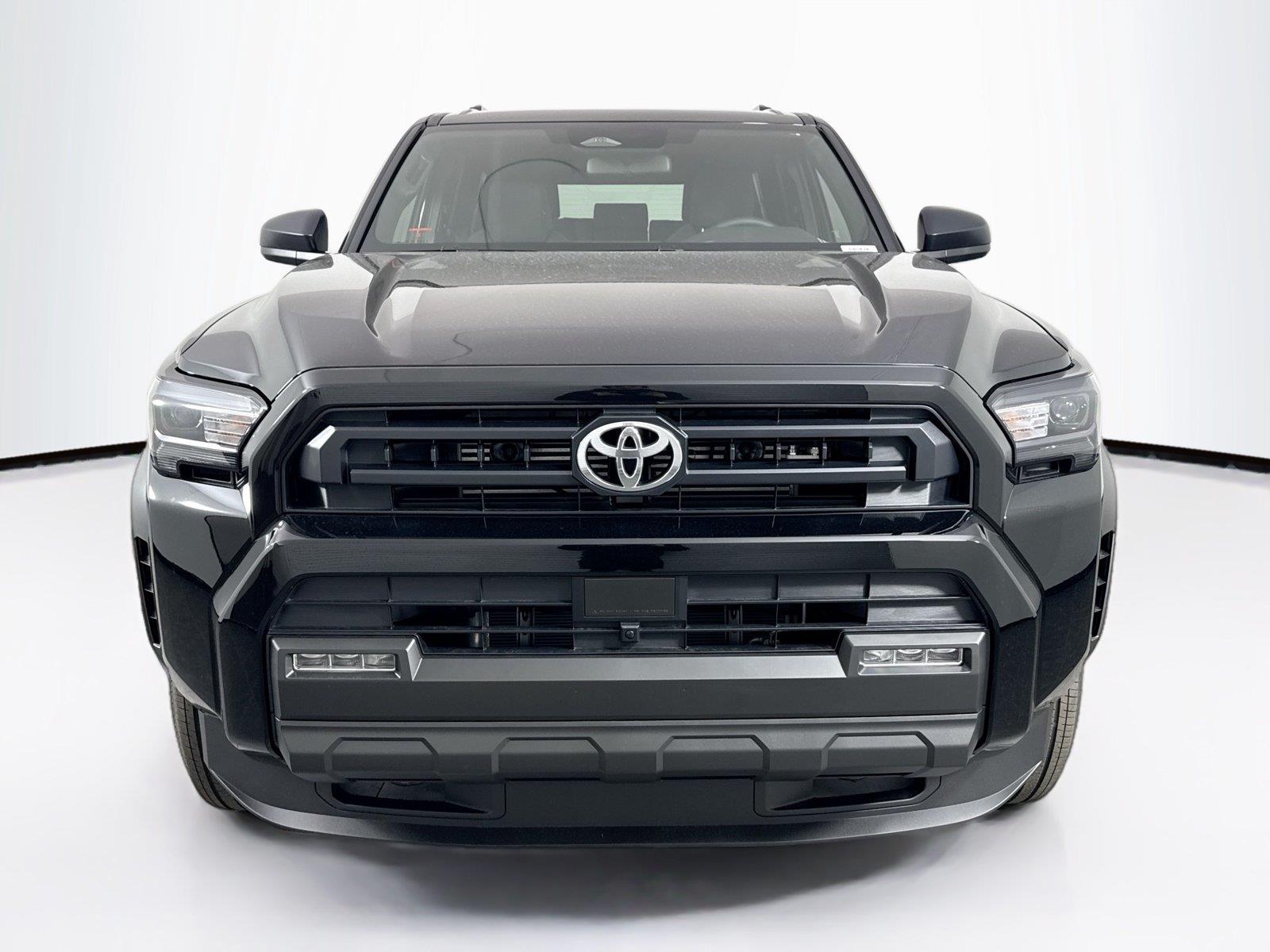 2026 Toyota 4Runner SR5 photo 3
