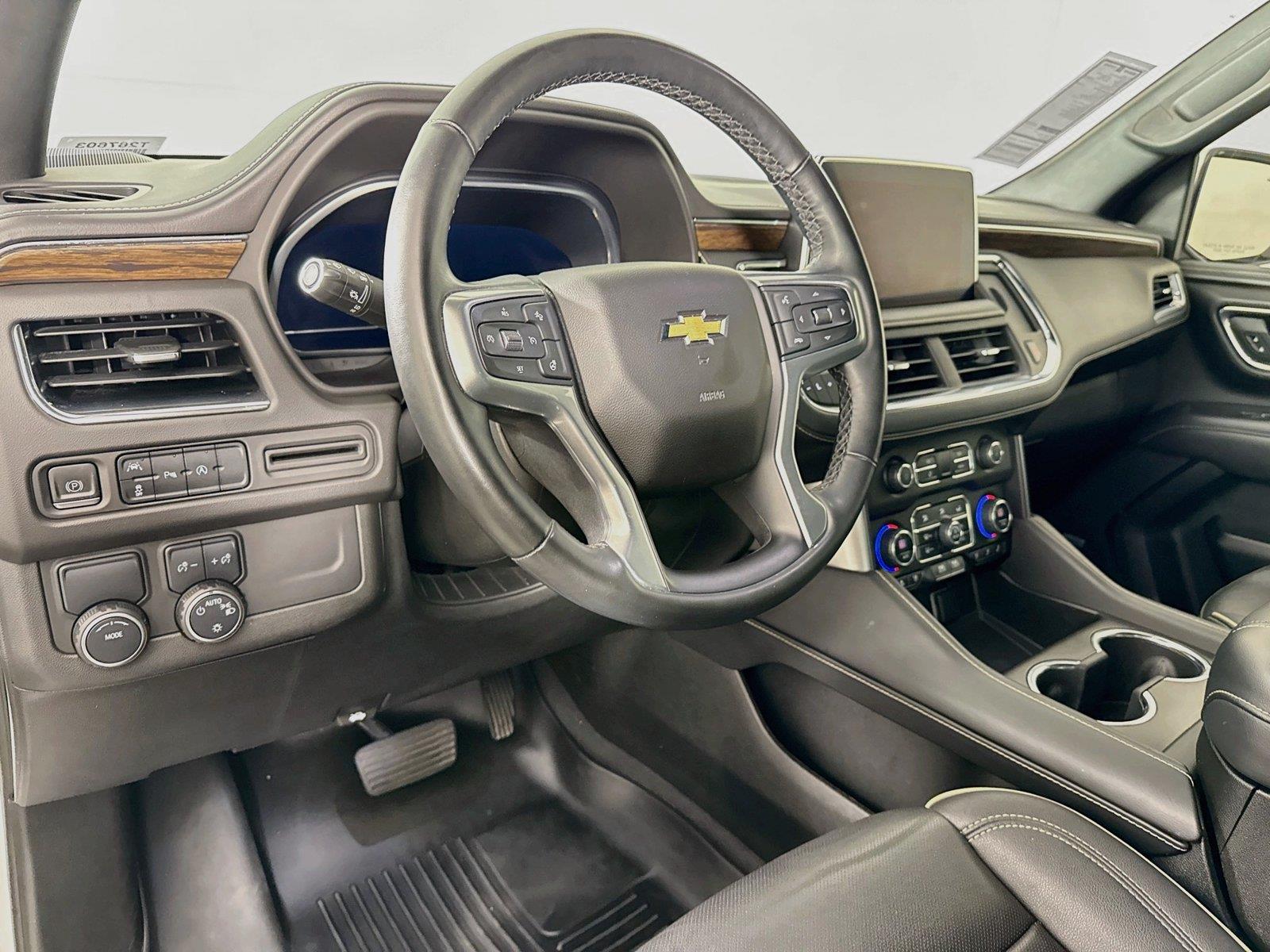 2023 Chevrolet Tahoe Premier photo 3
