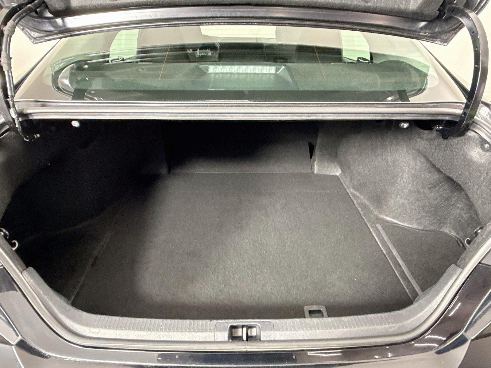 2025 Toyota Camry LE photo 36