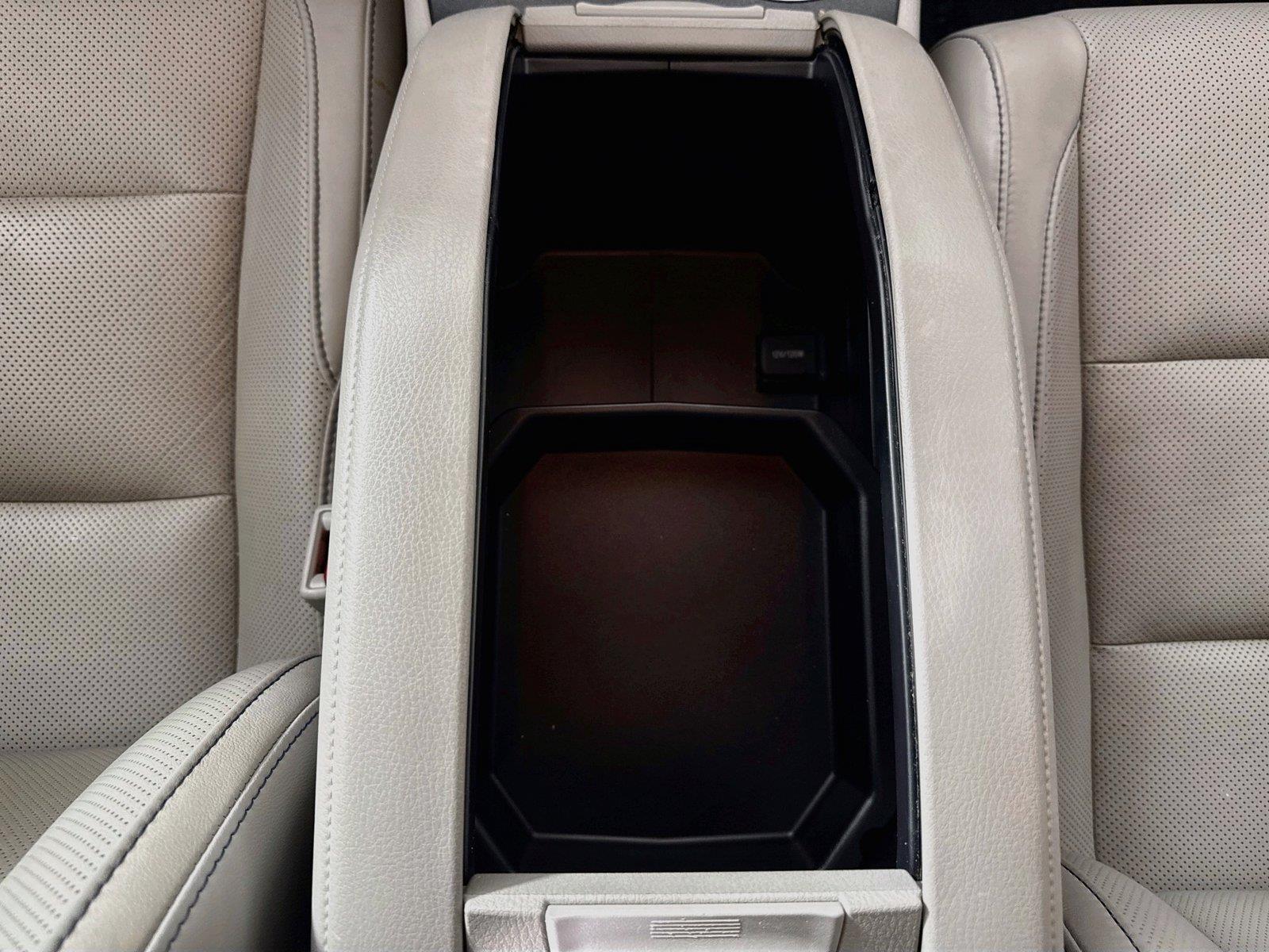 2015 Toyota Highlander Limited photo 35