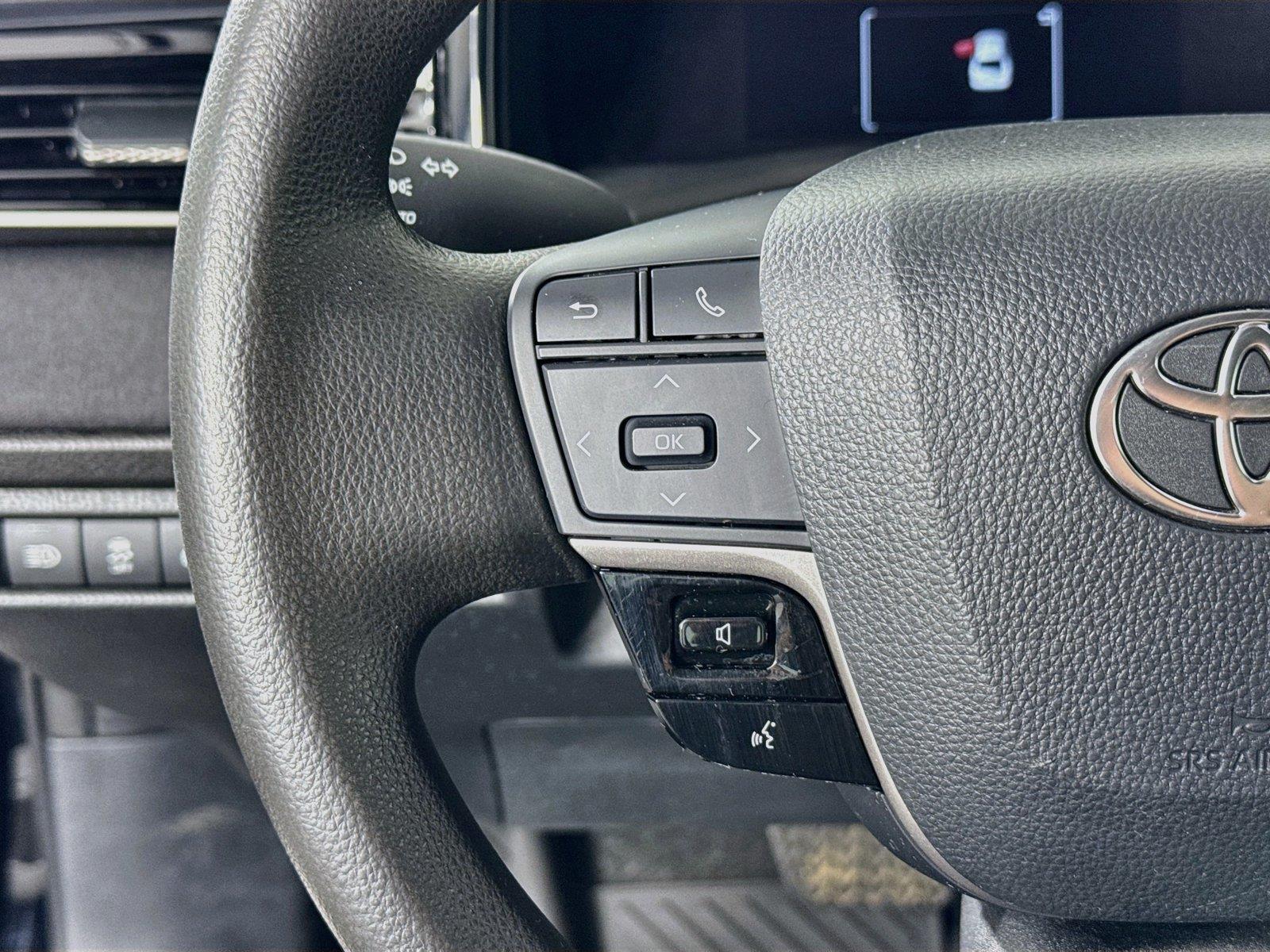 2025 Toyota Camry LE photo 16