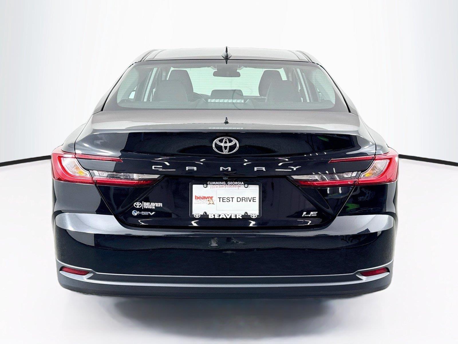 2025 Toyota Camry LE photo 10