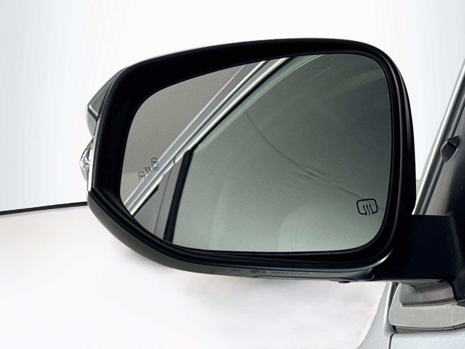 2015 Toyota Highlander Limited photo 4