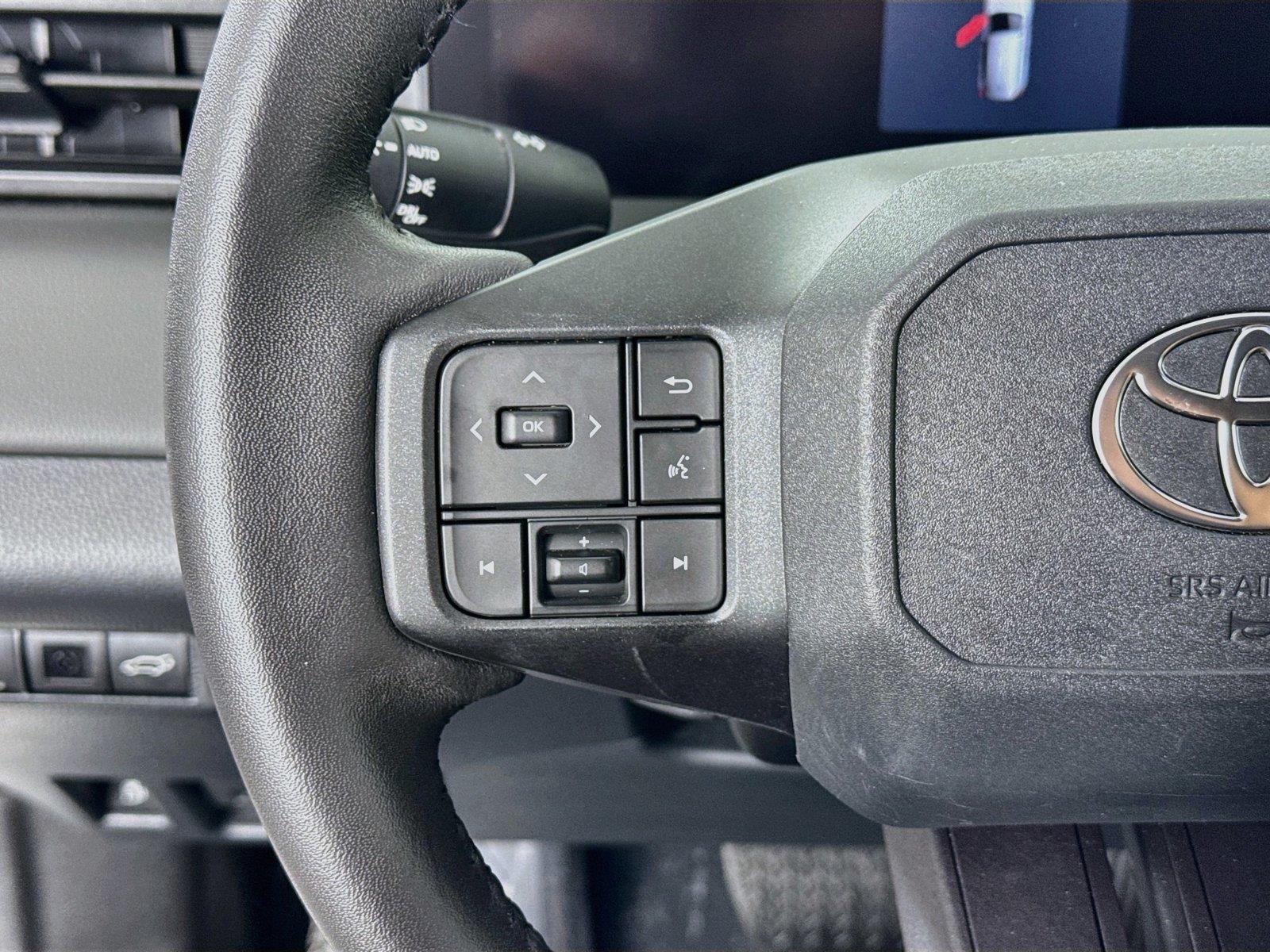 2026 Toyota RAV4 XLE Premium photo 17