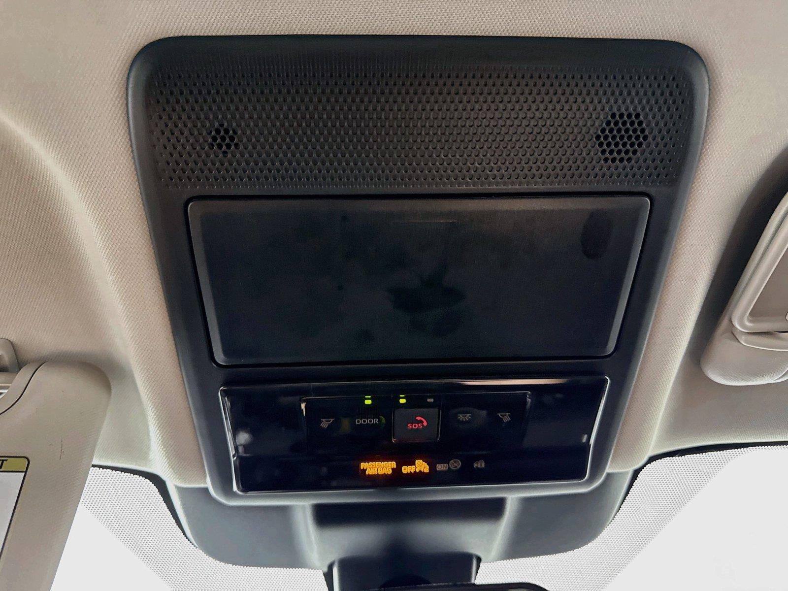 2026 Toyota RAV4 XLE Premium photo 5