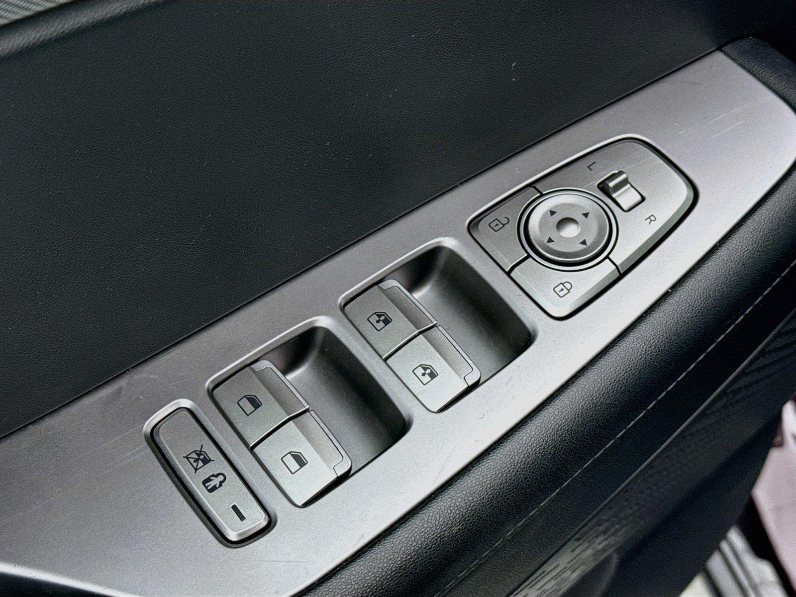 2025 Hyundai Palisade SEL photo 26