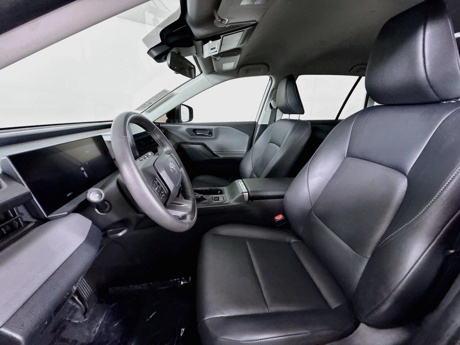 2026 Toyota RAV4 XLE Premium photo 2