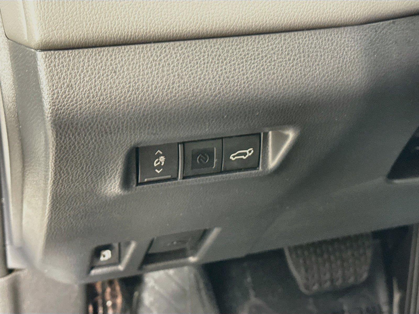 2026 Toyota RAV4 XLE Premium photo 15
