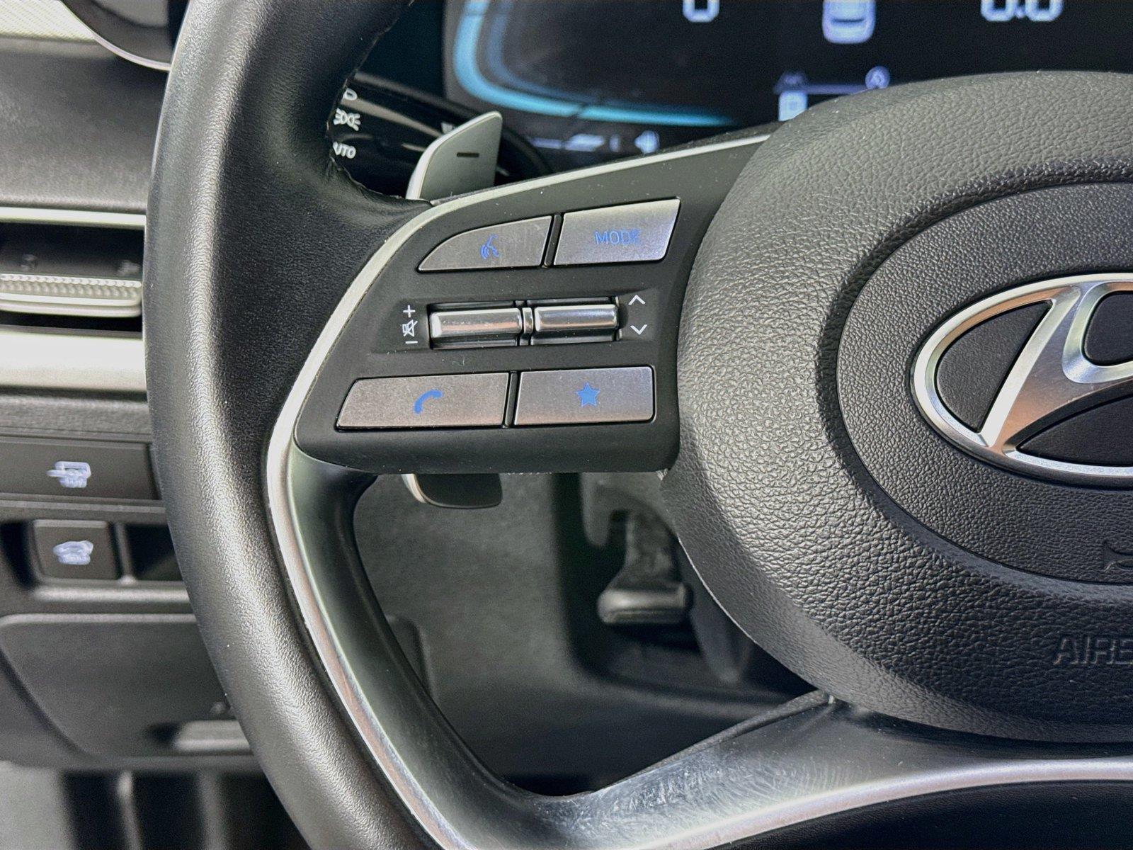 2025 Hyundai Palisade SEL photo 16