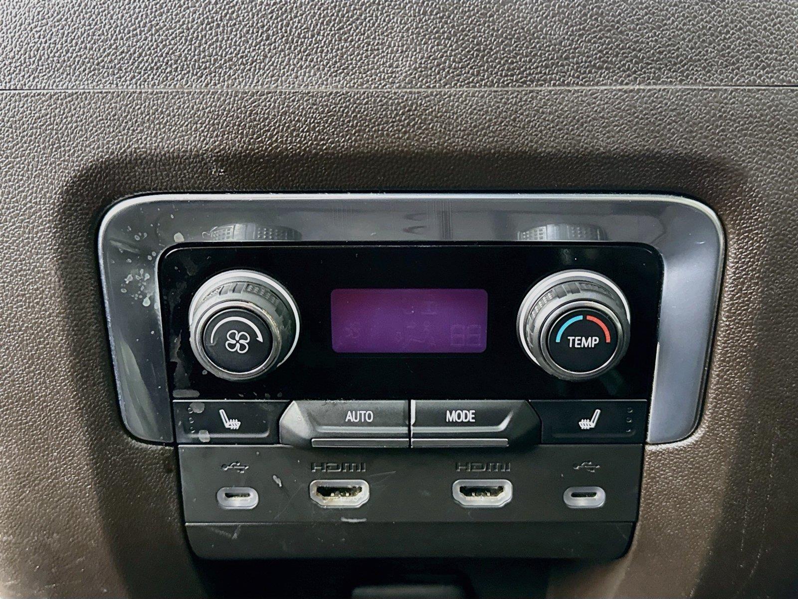 2021 Chevrolet Tahoe Z71 photo 33