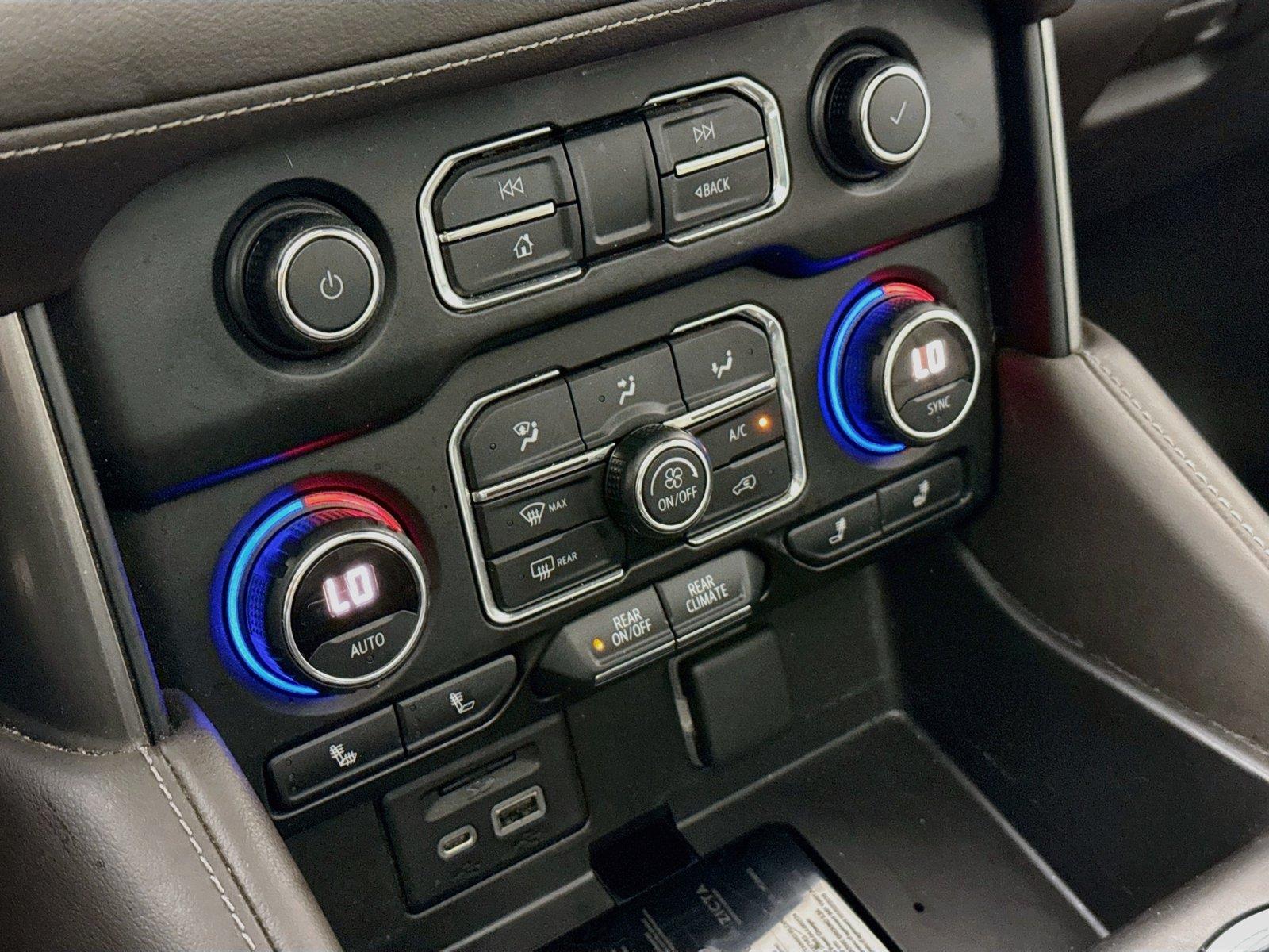 2021 Chevrolet Tahoe Z71 photo 23
