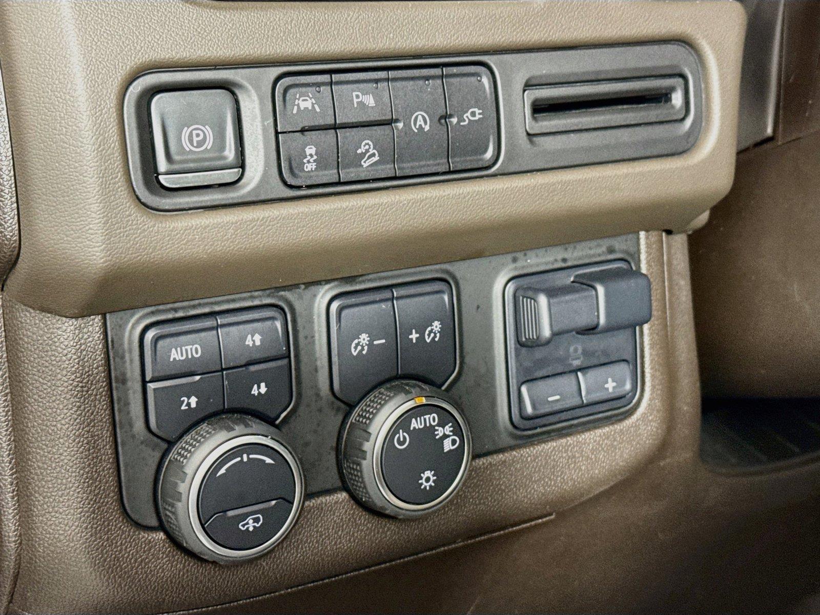 2021 Chevrolet Tahoe Z71 photo 14