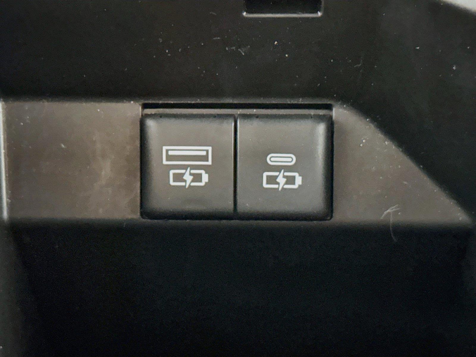 2024 Toyota Camry SE photo 31