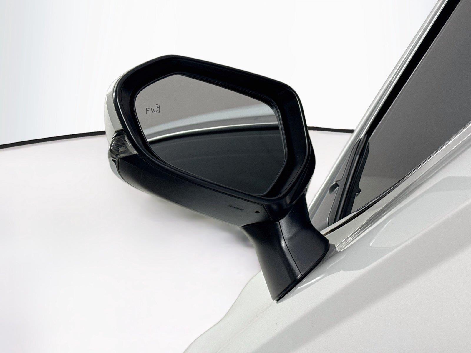 2024 Toyota Camry SE photo 4