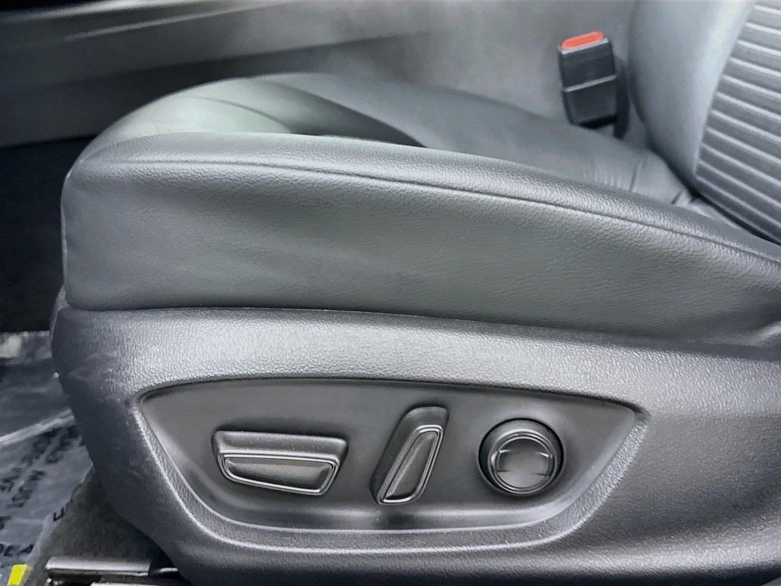 2024 Toyota Camry SE photo 27