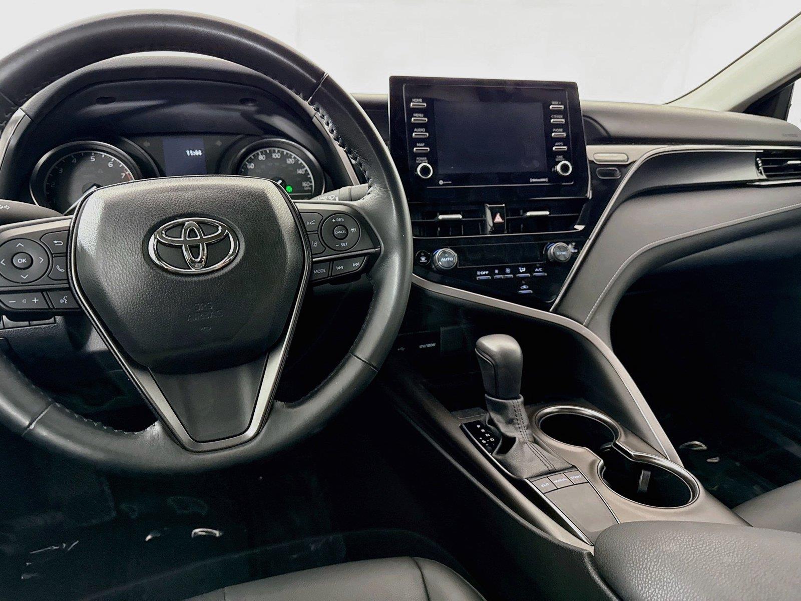 2024 Toyota Camry SE photo 30