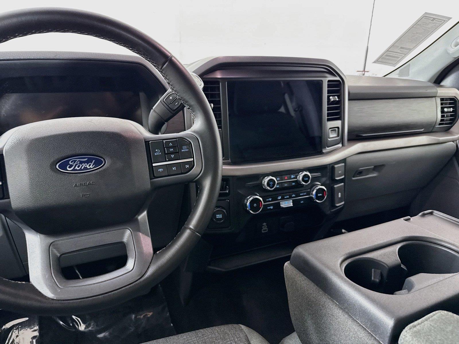 2025 Ford F-150 XLT photo 27
