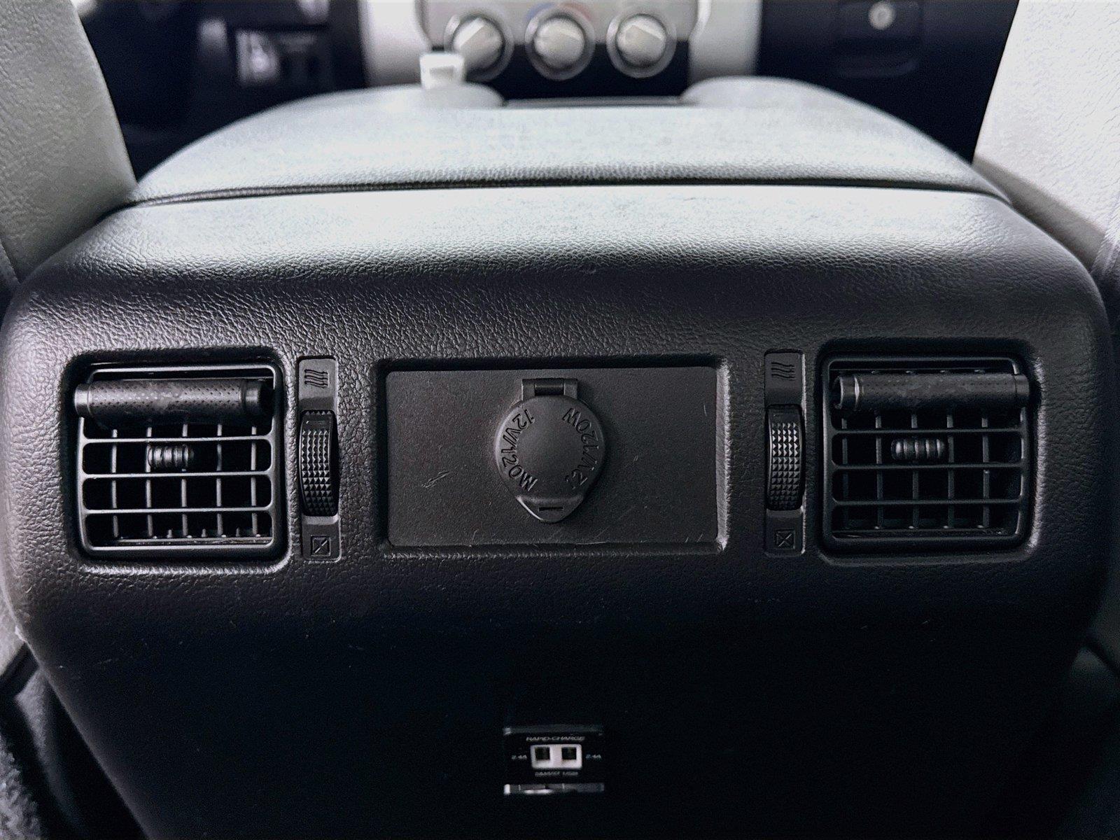 2021 Toyota Tundra SR5 photo 31