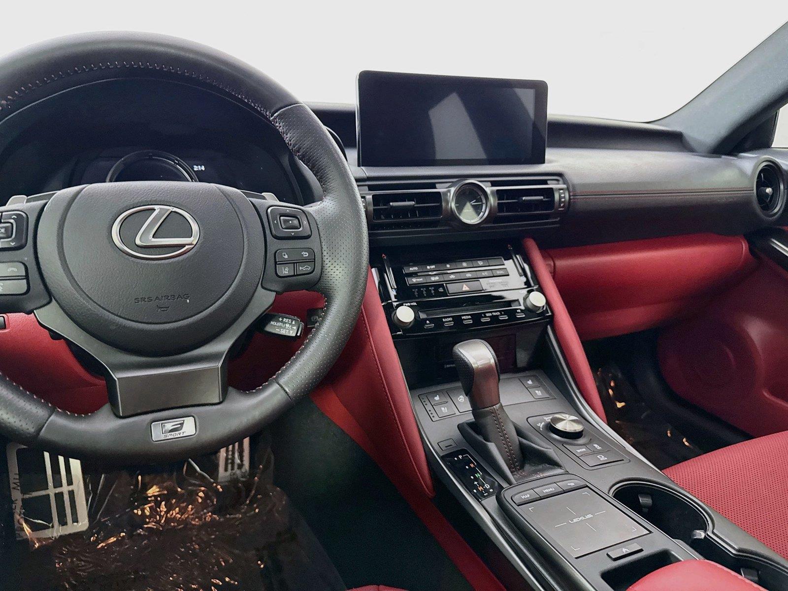 2024 Lexus IS IS 500 F SPORT Performance Premium photo 32
