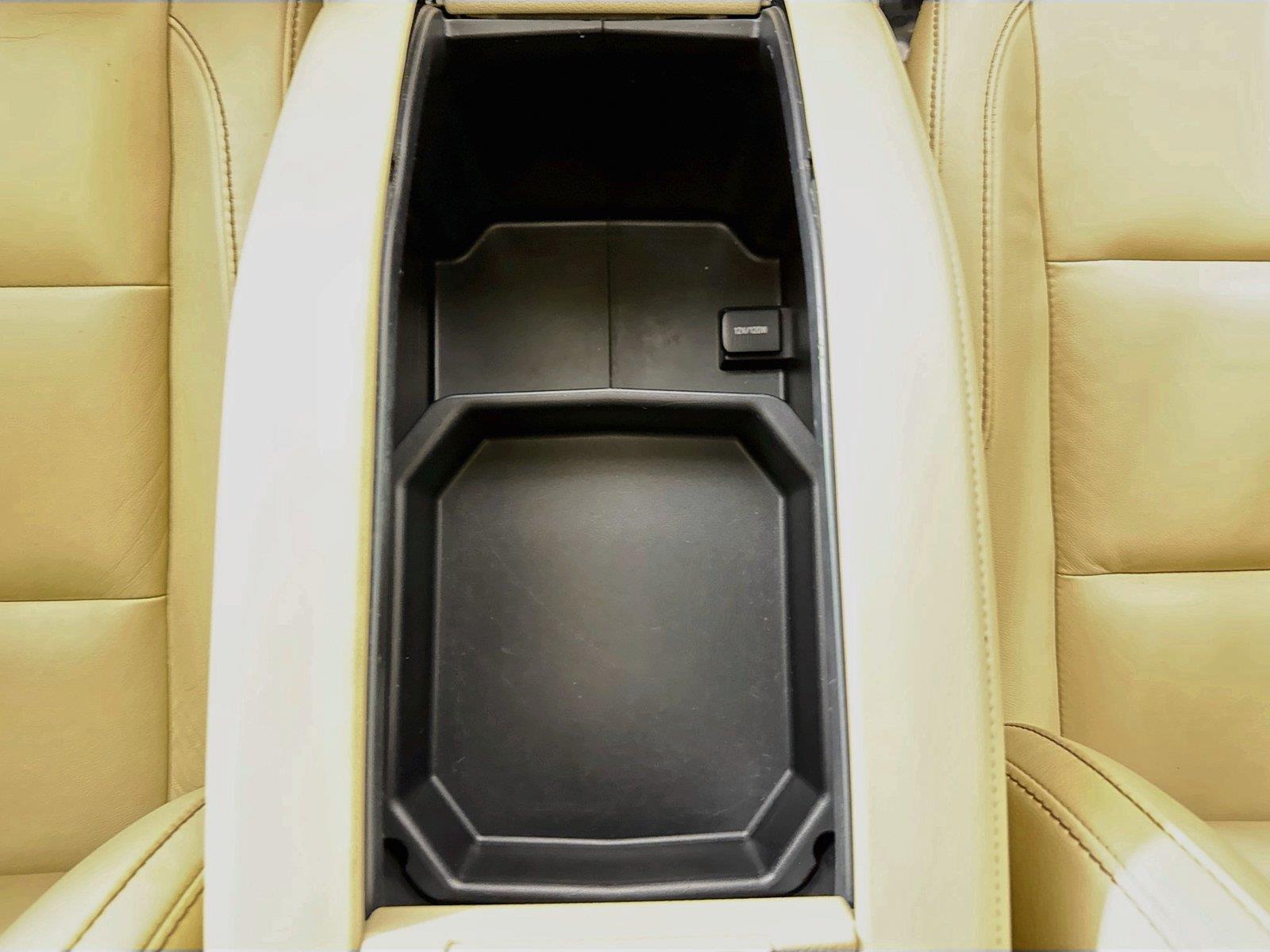 2016 Toyota Highlander XLE photo 33