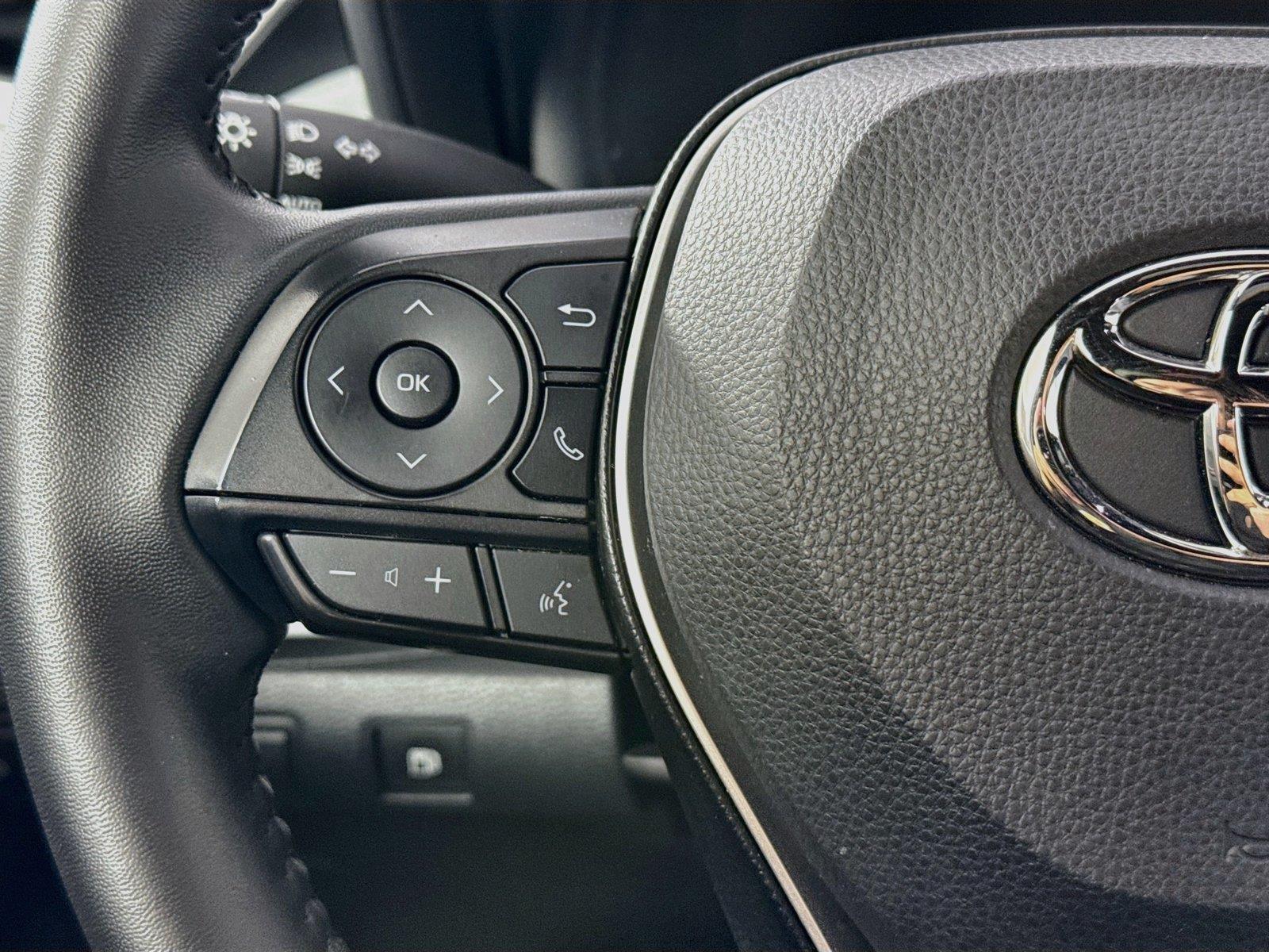 2026 Toyota Corolla Hybrid SE photo 16