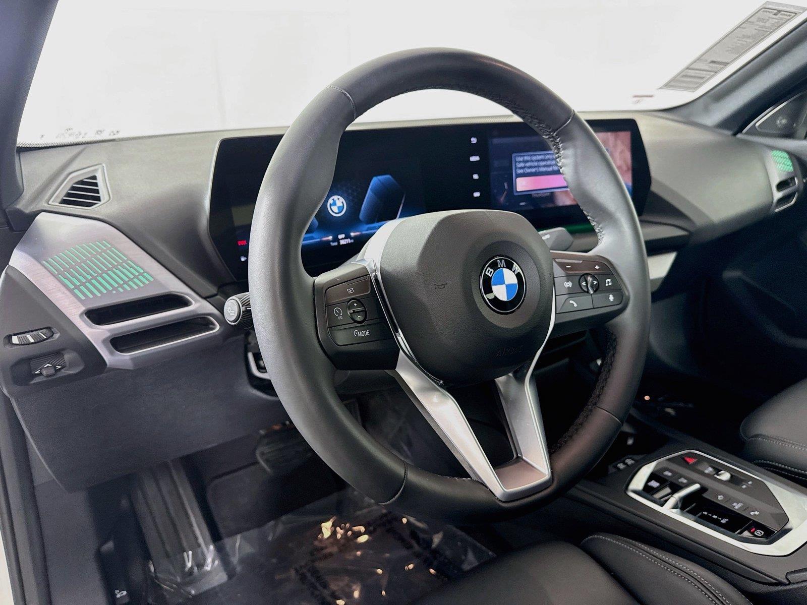 2025 BMW 2 Series 228 xDrive photo 3