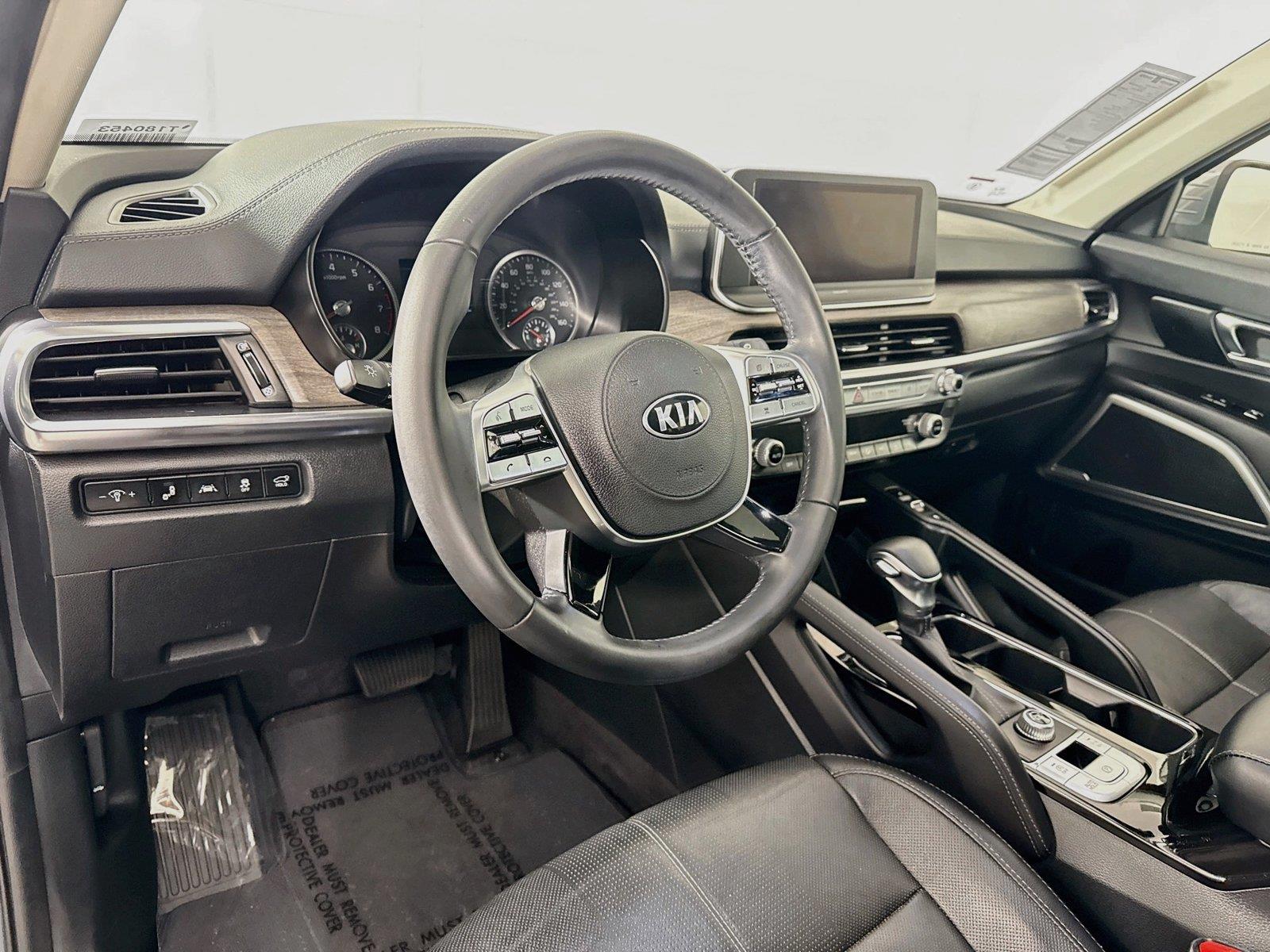 2021 Kia Telluride EX photo 3