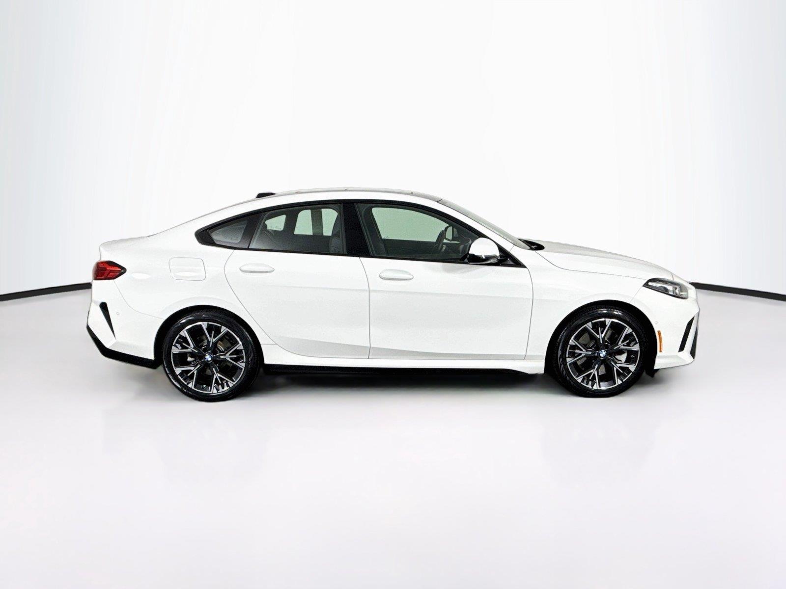 2025 BMW 2 Series 228 xDrive photo 9