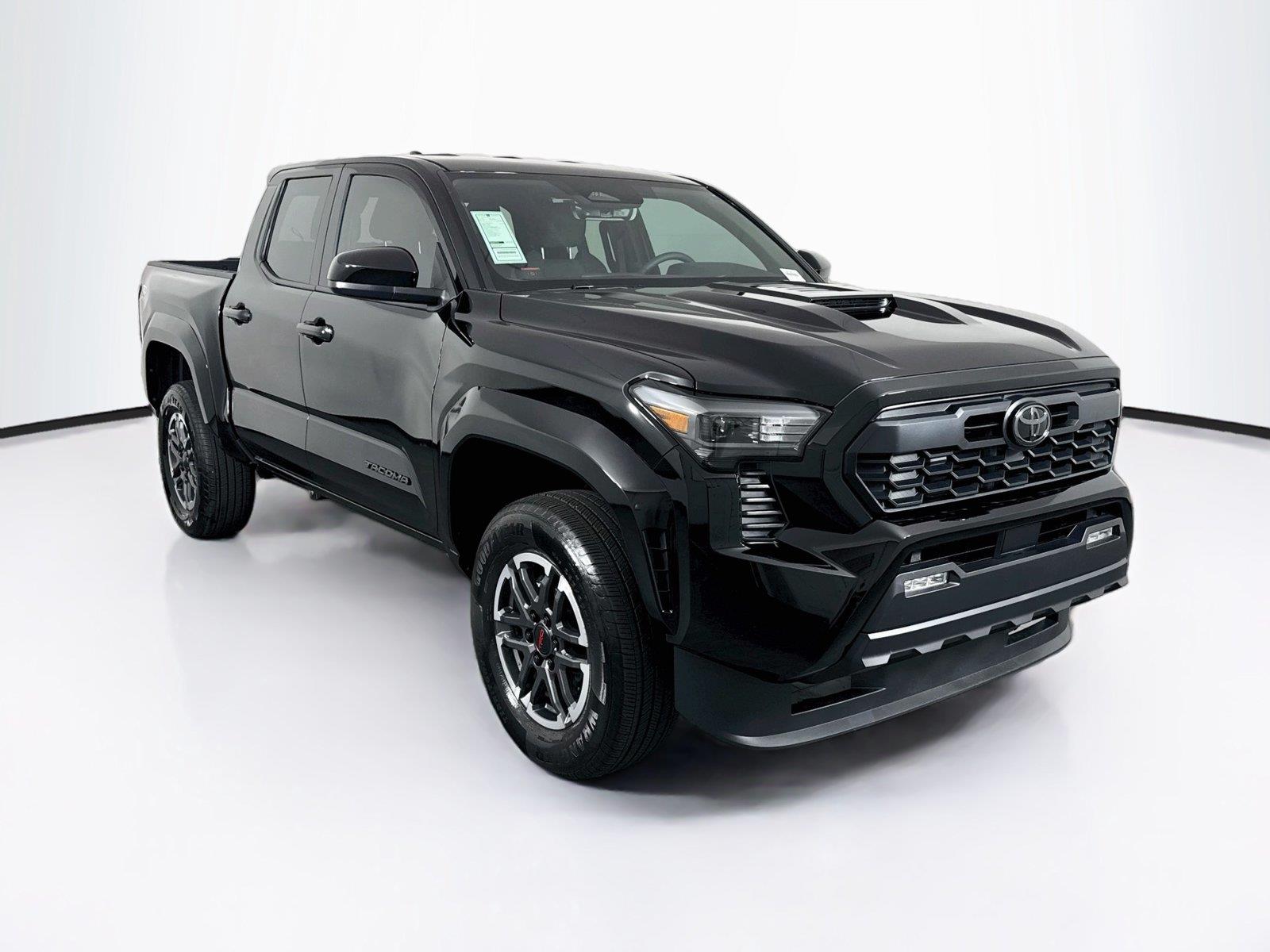 2026 Toyota Tacoma TRD Sport photo 7