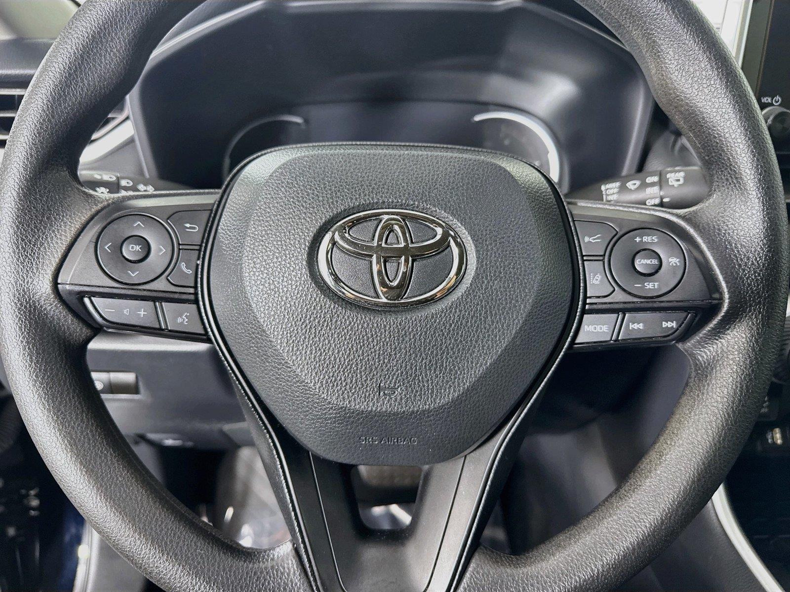 2024 Toyota RAV4 LE photo 14