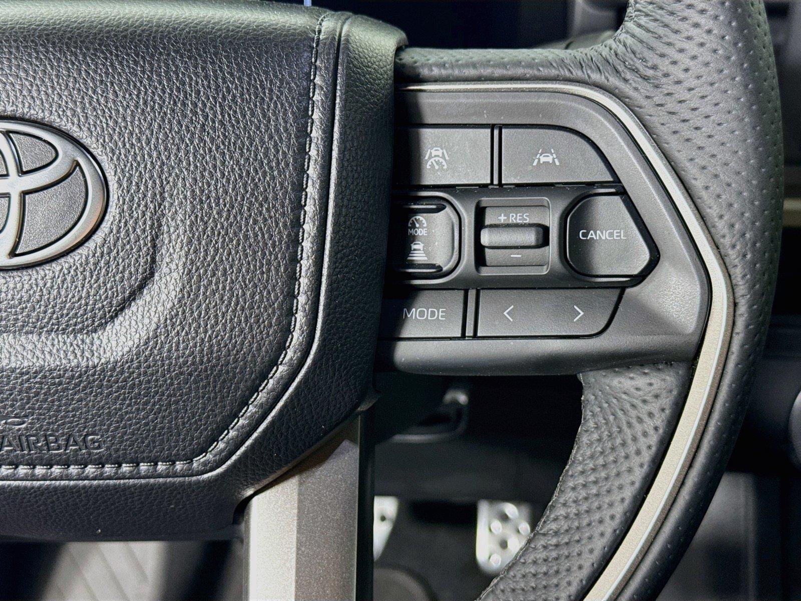 2026 Toyota Tacoma TRD Sport photo 16