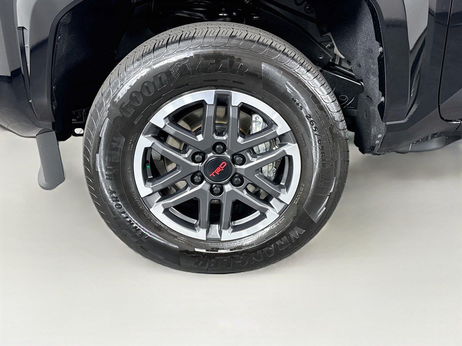 2026 Toyota Tacoma TRD Sport photo 37