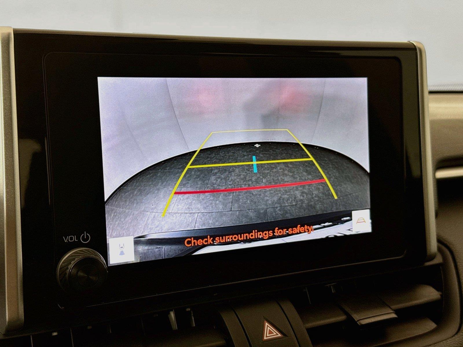 2024 Toyota RAV4 LE photo 20