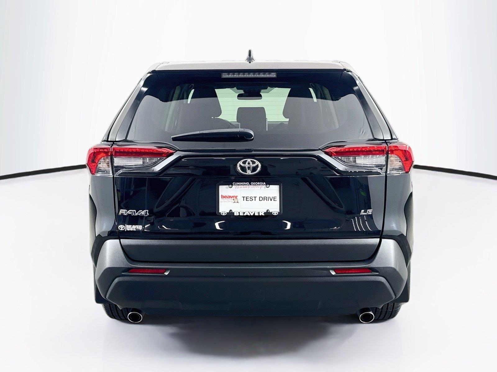 2024 Toyota RAV4 LE photo 9