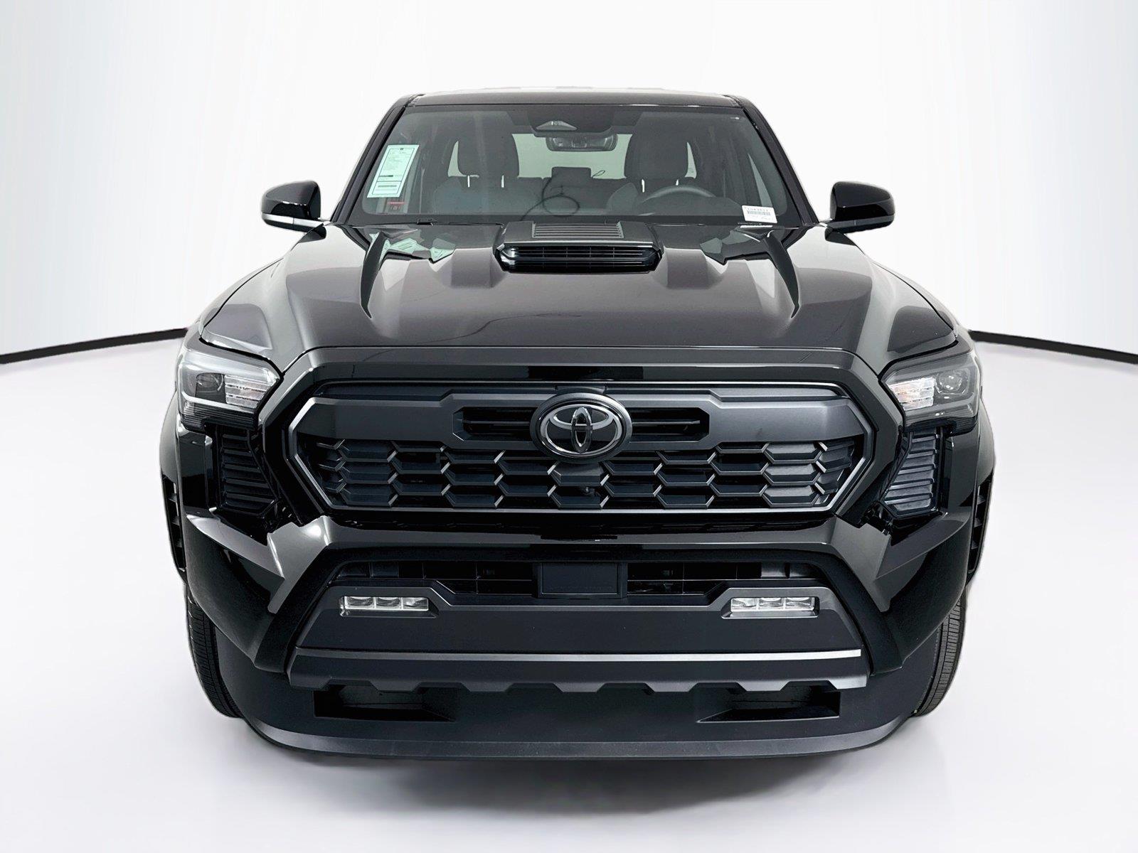2026 Toyota Tacoma TRD Sport photo 6