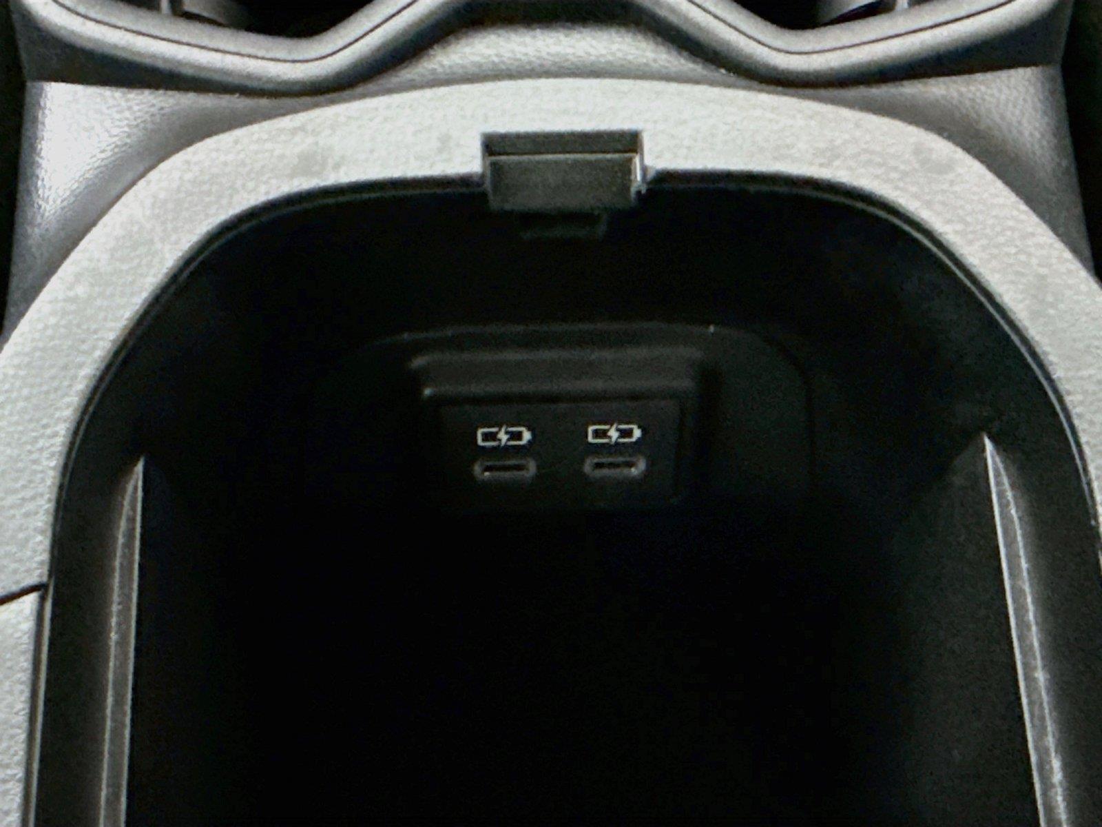 2024 Toyota RAV4 LE photo 29