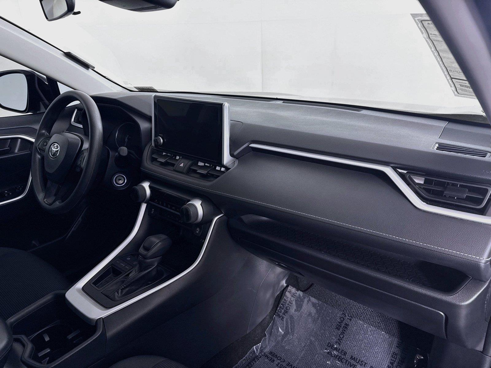 2024 Toyota RAV4 LE photo 37