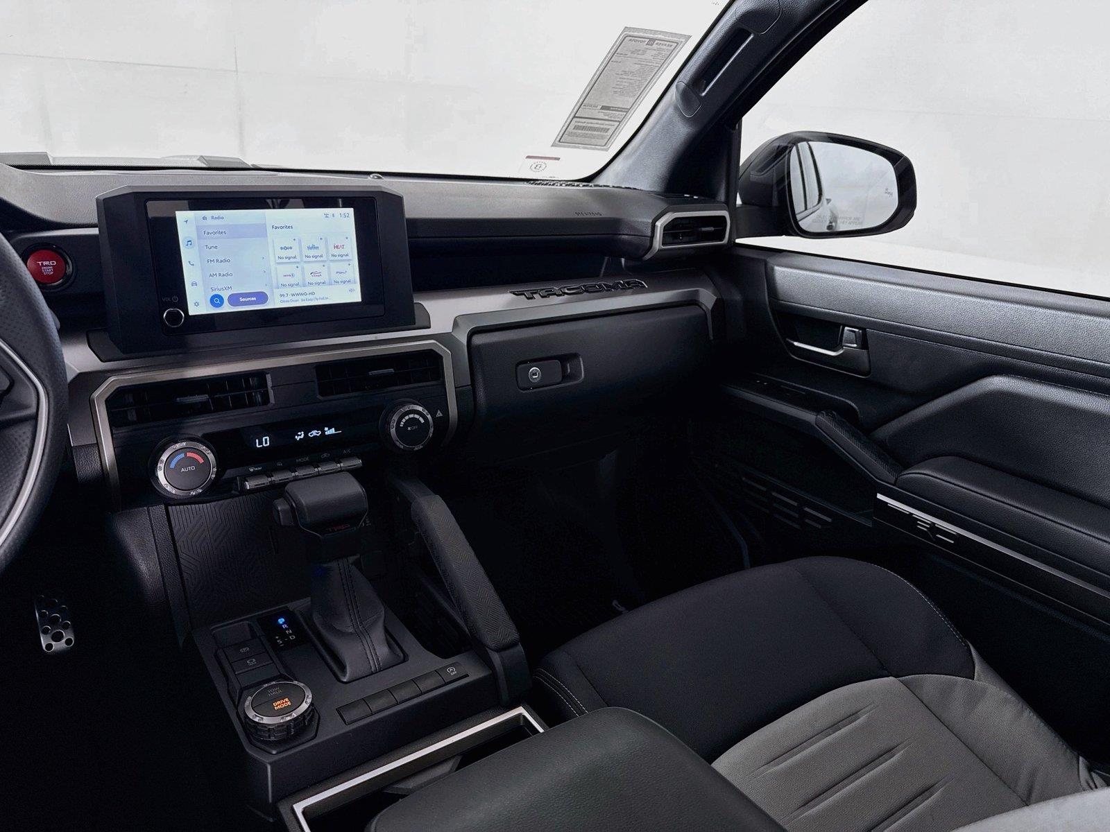 2026 Toyota Tacoma TRD Sport photo 28
