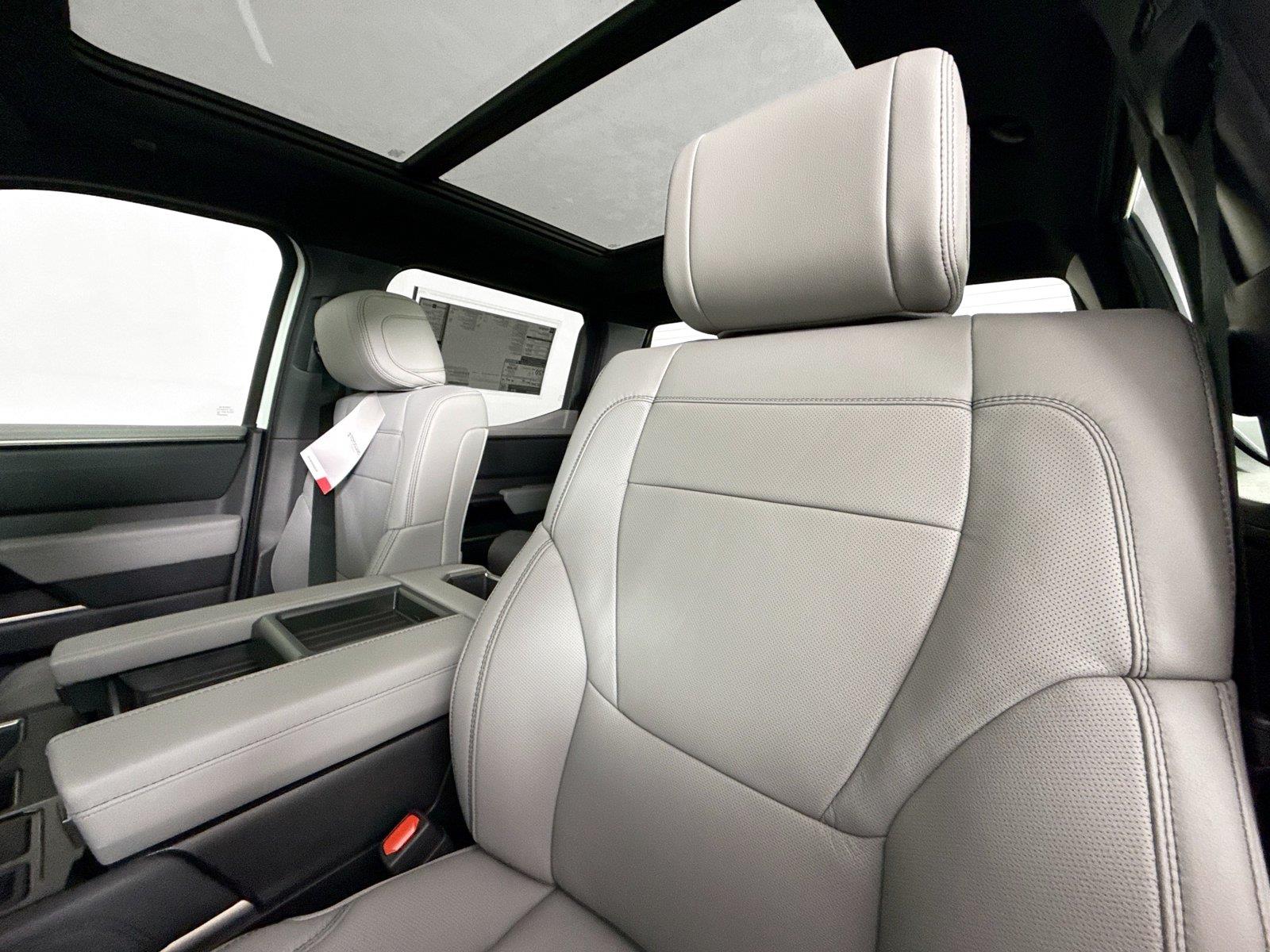 2026 Toyota Tundra Limited HV photo 12