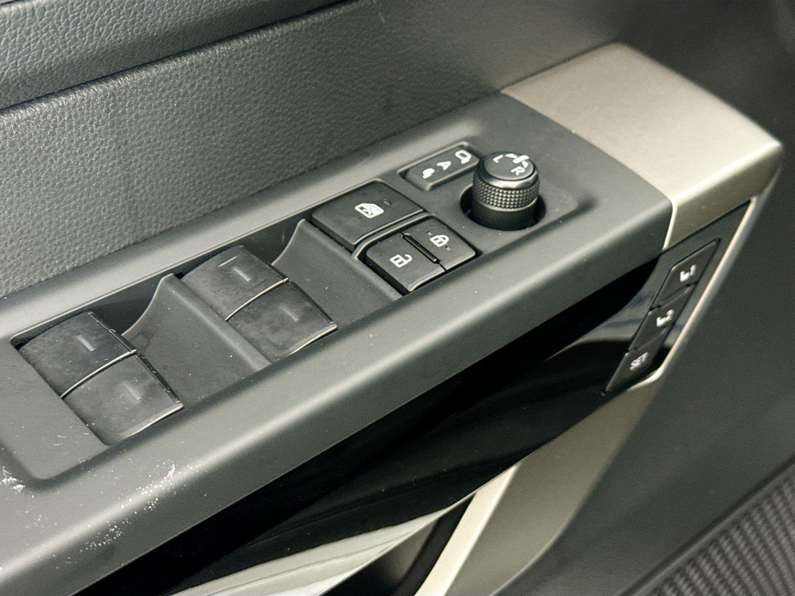 2026 Toyota Tundra Limited HV photo 30
